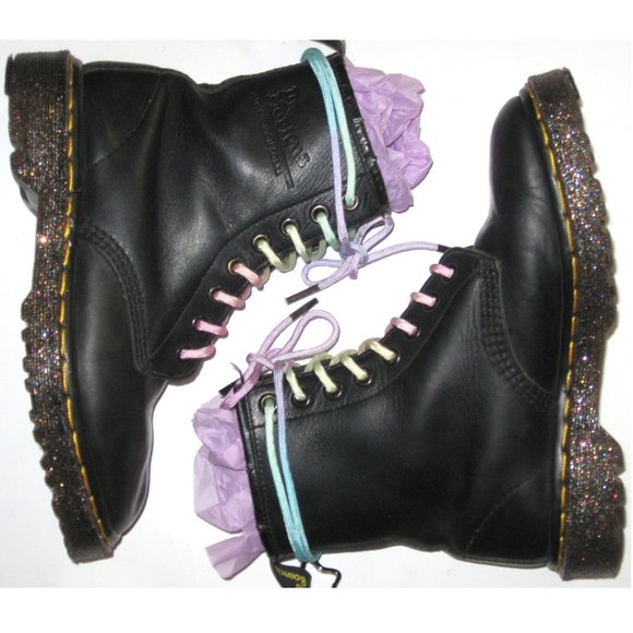Women's UK Size 4 Doc Marten's Ankle Boots - Picture 1 of 8